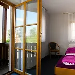 Zur Frischen Quelle Konukevi Oberasbach